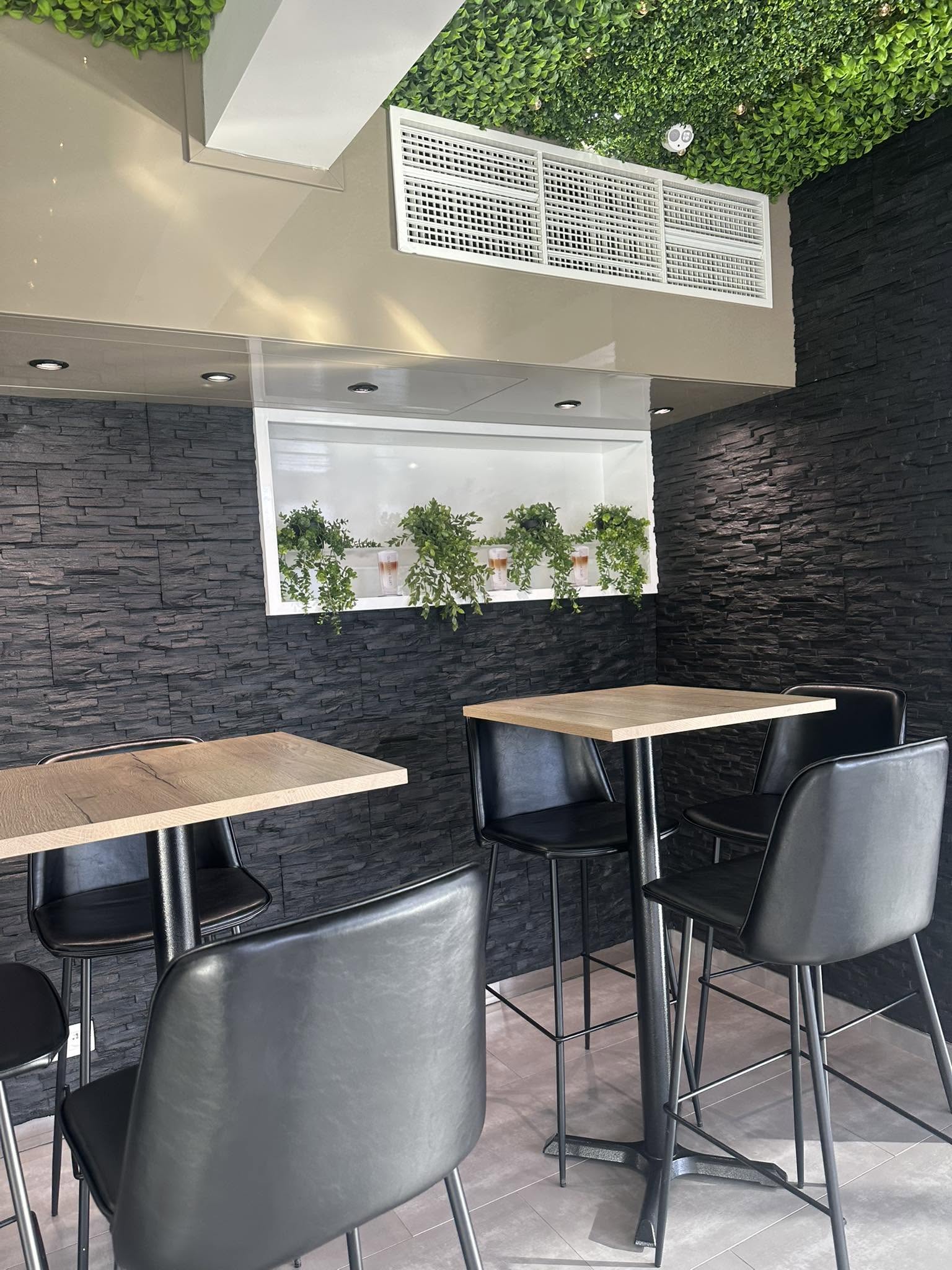 L'atelier et l'intérieur de la maison glacière Gelatissimo à Fleurus